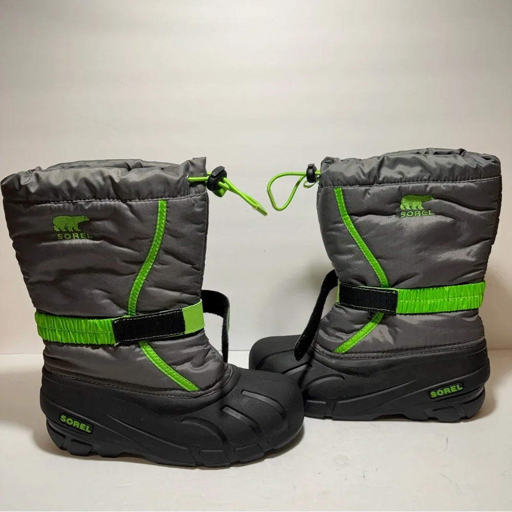 Sorel Flurry Grey Green Waterproof Felt Lined Lug Sole Snow Boots Big Boy Sz 5